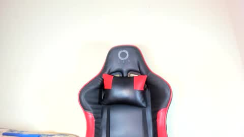 laureen777 online show from October 2025 02:34:01 AM