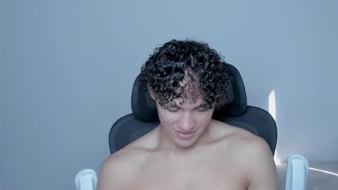 Snapshot of laureent__ chatting on October 2025 06:12:01 PM Laureent online show from October 2025 06:12:01 PM