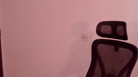 Laureent online show from March 2026 09:41:01 PM