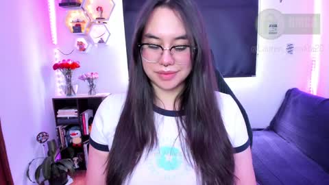  Im Lauren  independent model   online show from February 2025 02:45:02 PM