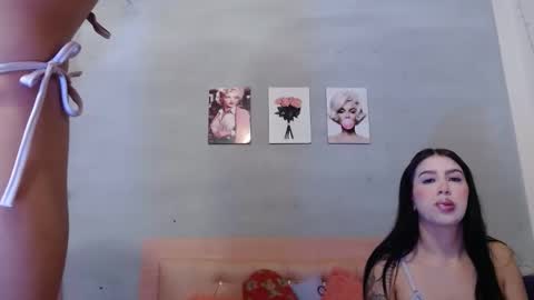 Sara online show from November 2025 12:04:01 PM