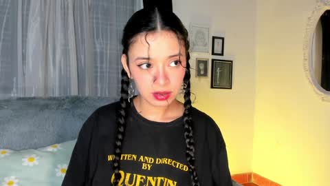 Lauren online show from January 2025 12:27:01 AM