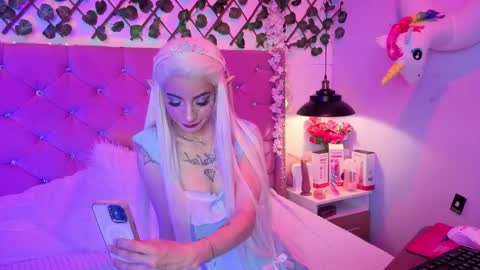 Snapshot of lauren_evans96 chatting on April 2026 04:31:01 AM Lauren evans9 online show from April 2026 04:31:01 AM