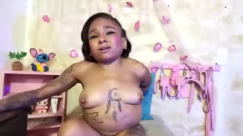 Lauren online show from January 2025 07:48:01 AM