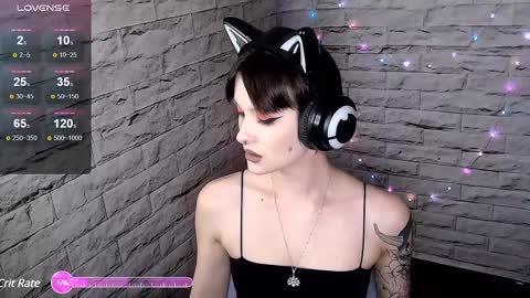 Snapshot of lauren_raquel chatting on December 2024 07:32:02 PM Eva online show from December 2024 07:32:02 PM