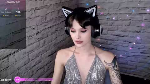 Snapshot of lauren_raquel chatting on January 2025 05:02:02 PM Eva online show from January 2025 05:02:02 PM