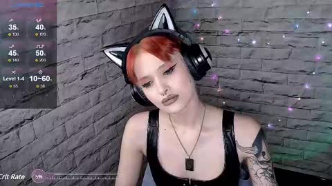 Snapshot of lauren_raquel chatting on February 2025 08:44:02 PM Eva online show from February 2025 08:44:02 PM