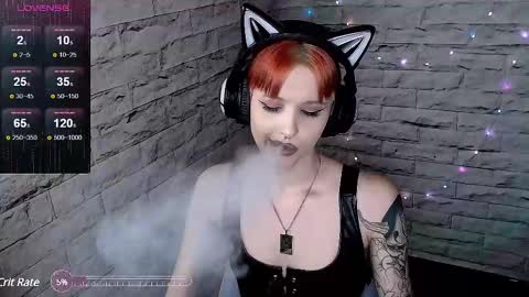 Snapshot of lauren_raquel chatting on February 2025 07:30:02 PM Eva online show from February 2025 07:30:02 PM