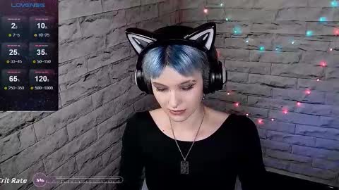 Eva online show from November 2025 07:05:02 PM