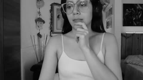 Snapshot of lauren_sweet7 chatting on December 2024 07:32:02 PM Lauren online show from December 2024 07:32:02 PM