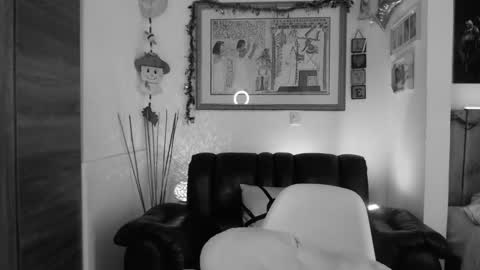 Snapshot of lauren_sweet7 chatting on December 2024 03:35:01 PM Lauren online show from December 2024 03:35:01 PM