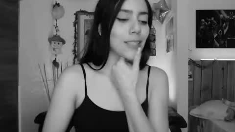 Snapshot of lauren_sweet7 chatting on December 2024 12:04:02 AM Lauren online show from December 2024 12:04:02 AM