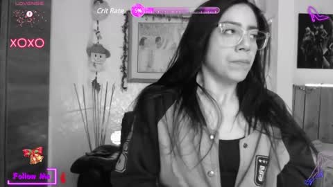 Snapshot of lauren_sweet7 chatting on January 2025 11:44:02 PM Lauren online show from January 2025 11:44:02 PM