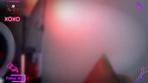 Snapshot of lauren_sweet7 chatting on September 2025 12:46:02 AM Lauren online show from September 2025 12:46:02 AM