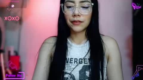 Snapshot of lauren_sweet7 chatting on October 2025 03:29:02 AM Lauren online show from October 2025 03:29:02 AM