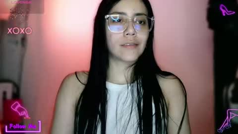 Lauren online show from November 2025 10:53:02 PM