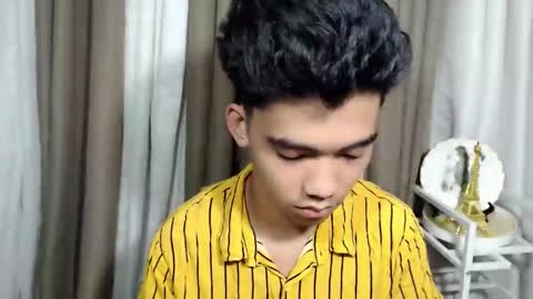 laurence_cuttieguyhere online show from March 2026 06:03:01 PM