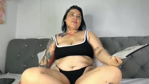 LAUREN online show from May 2026 01:17:01 PM