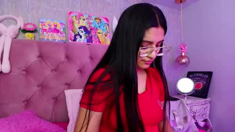 Laurene online show from February 2026 03:23:02 AM