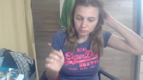 Snapshot of laurenmy chatting on December 2024 07:07:01 PM laurenmy online show from December 2024 07:07:01 PM