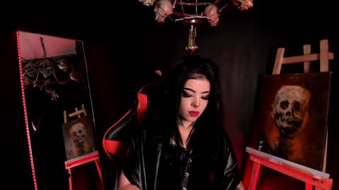 Snapshot of laurenrousexx chatting on December 2024 08:05:02 AM LAUREN INDEPENDENT MODEL HELP ME REACH 100 LIKES PLS online show from December 2024 08:05:02 AM