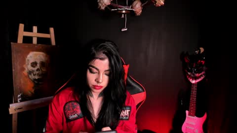 Snapshot of laurenrousexx chatting on January 2025 04:49:02 AM LAUREN INDEPENDENT MODEL HELP ME REACH 100 LIKES PLS online show from January 2025 04:49:02 AM
