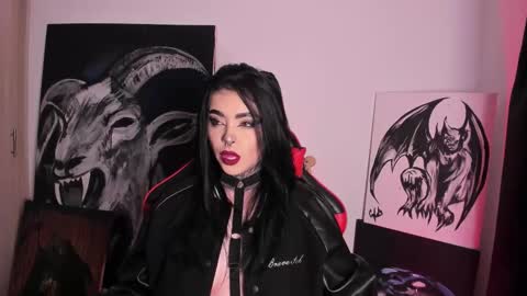 Snapshot of laurenrousexx chatting on September 2025 03:54:01 AM LAUREN INDEPENDENT MODEL HELP ME REACH 100 LIKES PLS online show from September 2025 03:54:01 AM
