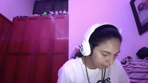 Laurent online show from December 2024 02:25:02 AM