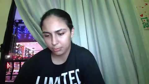 Laurent online show from December 2024 01:11:01 AM