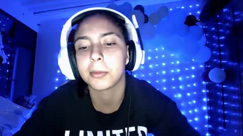 Laurent online show from December 2024 04:42:02 AM