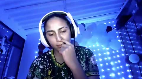 Laurent online show from December 2024 04:01:02 AM