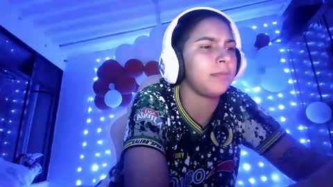 Laurent online show from December 2024 07:06:02 AM