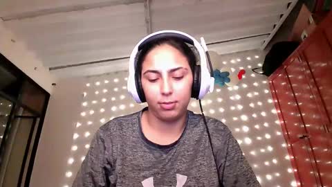 Laurent online show from January 2025 02:45:02 AM