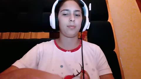 Laurent online show from January 2025 08:09:02 AM