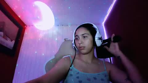 Laurent online show from February 2025 05:22:01 AM