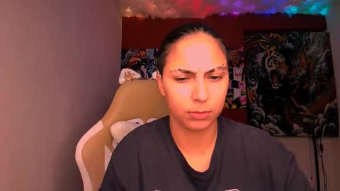 Laurent online show from October 2025 02:17:01 AM