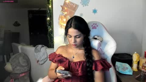Snapshot of laurent_jones chatting on January 2025 04:39:02 AM daniela angel online show from January 2025 04:39:02 AM