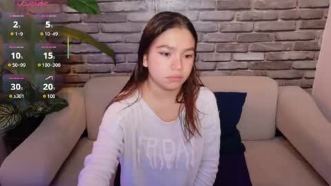 Snapshot of laurent_scott chatting on December 2025 11:48:02 AM Hanna online show from December 2025 11:48:02 AM