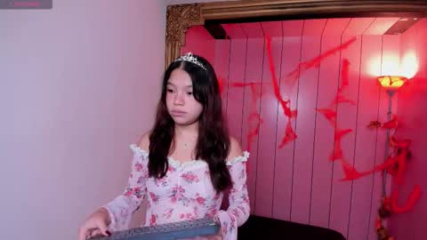 laurent_scott_ online show from October 2025 12:07:02 PM