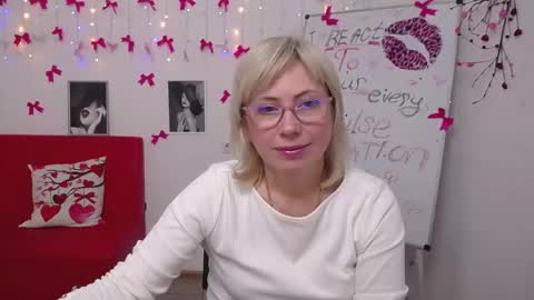 Lauren online show from March 2026 06:37:02 PM