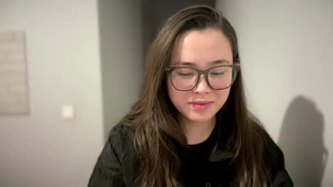 Amelia online show from May 2026 03:29:01 PM