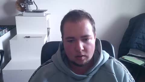 laurin_ftm online show from November 2025 01:44:01 PM