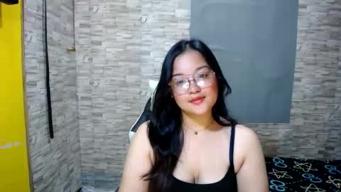 Snapshot of laurine_sexy21 chatting on September 2025 01:57:02 PM laurine_sexy21 online show from September 2025 01:57:02 PM