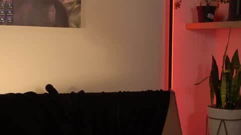 laurita_4 online show from May 2026 01:16:02 PM