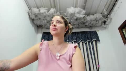 Lauu G online show from May 2026 09:26:02 AM