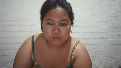 Snapshot of lavalyn214 chatting on February 2026 07:32:02 PM lavalyn214 online show from February 2026 07:32:02 PM