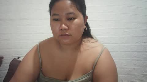 Snapshot of lavalyn214 chatting on February 2026 08:29:01 PM lavalyn214 online show from February 2026 08:29:01 PM