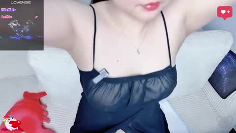 Tina online show from April 2026 10:51:02 PM