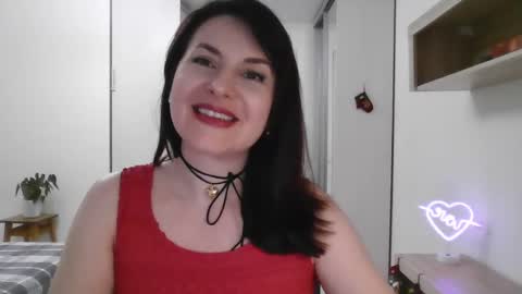 Snapshot of lavender_victoria chatting on December 2024 09:17:01 PM Diana online show from December 2024 09:17:01 PM