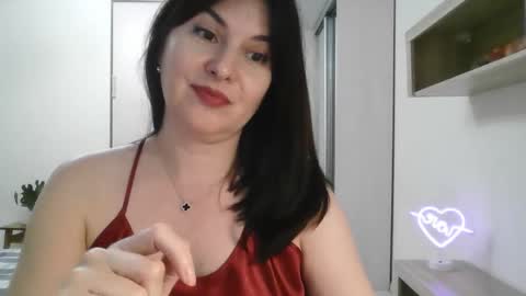 Snapshot of lavender_victoria chatting on February 2025 11:36:02 PM Diana online show from February 2025 11:36:02 PM